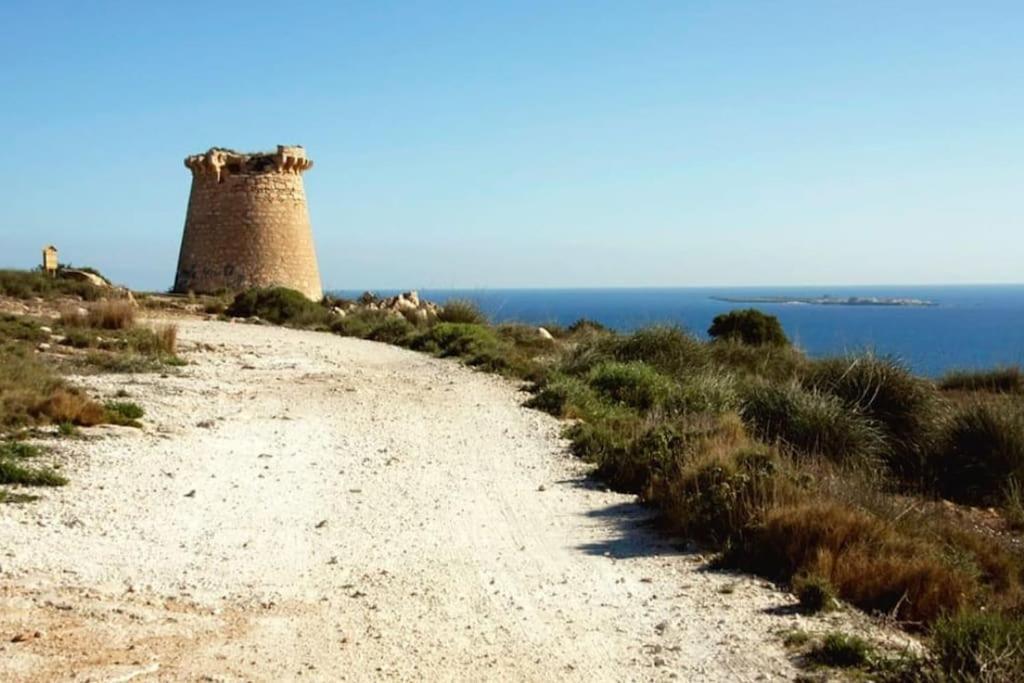 Santa Pola Con Tres Dormitorios Playa Levante Екстер'єр фото