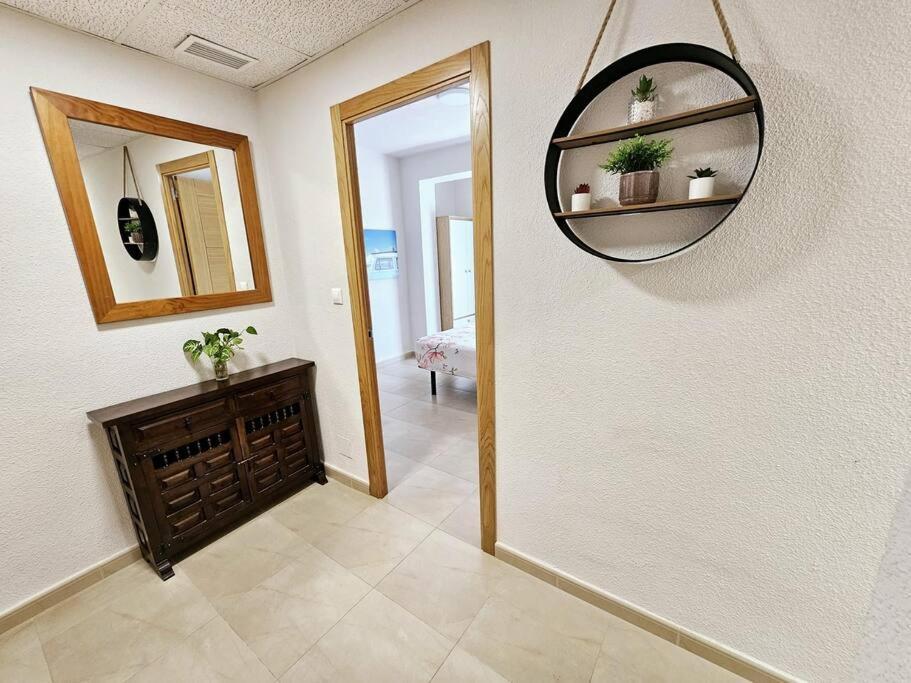 Santa Pola Con Tres Dormitorios Playa Levante Екстер'єр фото