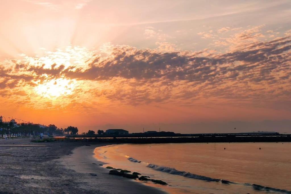 Santa Pola Con Tres Dormitorios Playa Levante Екстер'єр фото
