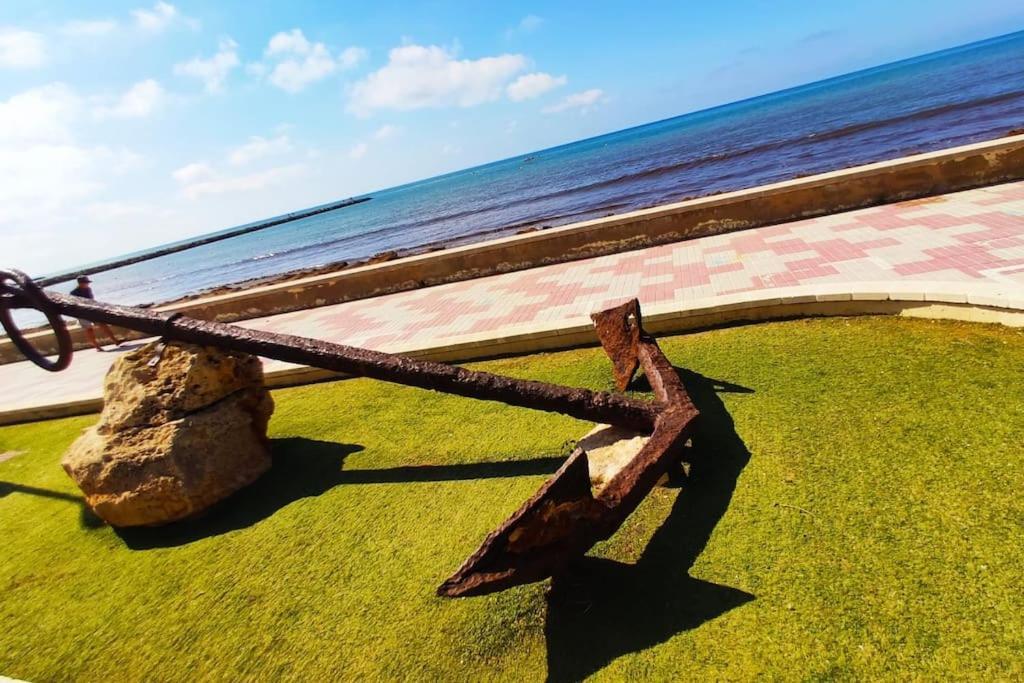 Santa Pola Con Tres Dormitorios Playa Levante Екстер'єр фото